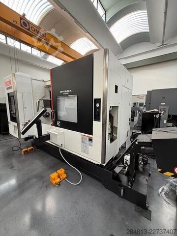 CNC-Dreh- und Fräszentrum Mazak INTEGREX j-200S