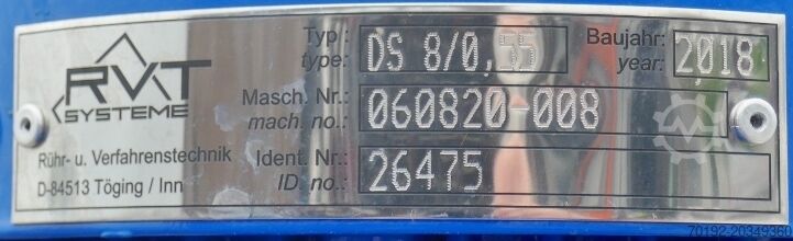 530 litre heatable/coolable pressure vessel made of V4A with propeller agitator. 9570