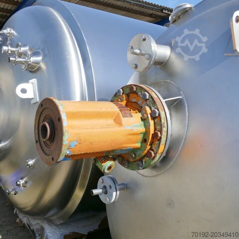 8300 liter heatable/coolable pressure vessel made of V2A stainless steel with propeller agitator 9551