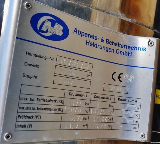 1700-liter heatable/coolable pressure vessel made of V4A with beaker agitator.  9268