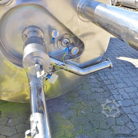 1700-liter heatable/coolable pressure vessel made of V4A with beaker agitator. 9268