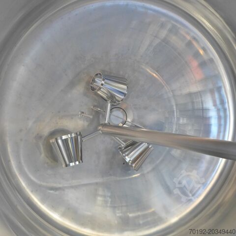 1700-liter heatable/coolable pressure vessel made of V4A with beaker agitator. 9268