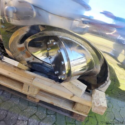 1700-liter heatable/coolable pressure vessel made of V4A with beaker agitator.  9268