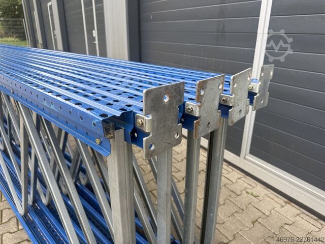 High-bay warehouse Arestant AS / Rahmenprofil: 8808 / St.: 5.000x1.100 mm