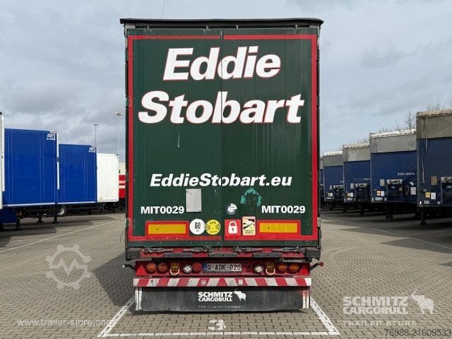 Auflieger mit Pritsche & Plane Schmitz Cargobull Curtainsider Mega Getränke