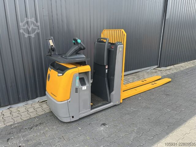 Low Level Order Picker Jungheinrich ECE320