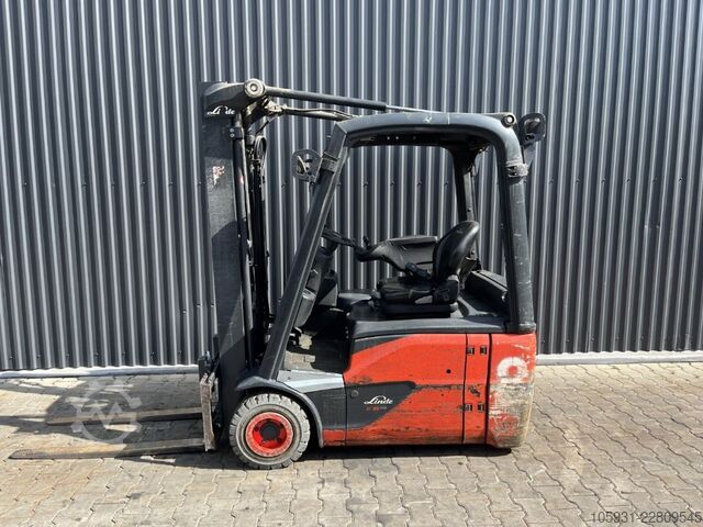Electric 3-wheel forklift Linde E16-02
