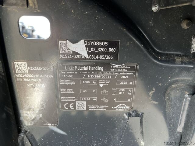 Electric 3-wheel forklift Linde E16-02