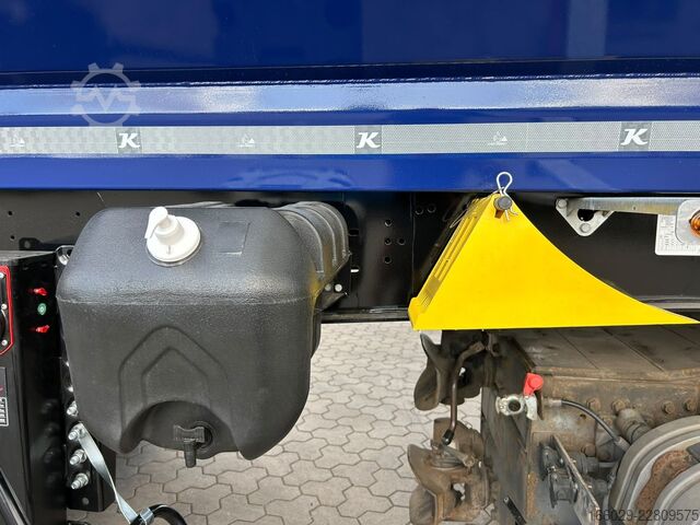 Tipper semitrailer KÄSSBOHRER SKS.Y 27m³ Stahlmulde Cramaro elektr. Verdeck
