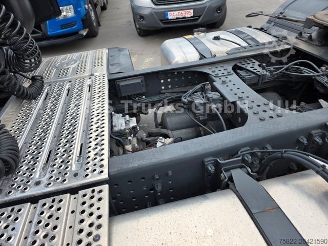 Volumen SZM MERCEDES-BENZ Actros 1845 / Ret / Park Cool/2 Tank/Mirror Cam