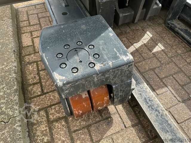 Vierweg-Schubmaststapler Still FM4W25 Seitenlader, VS-22786 STILL FM4W25