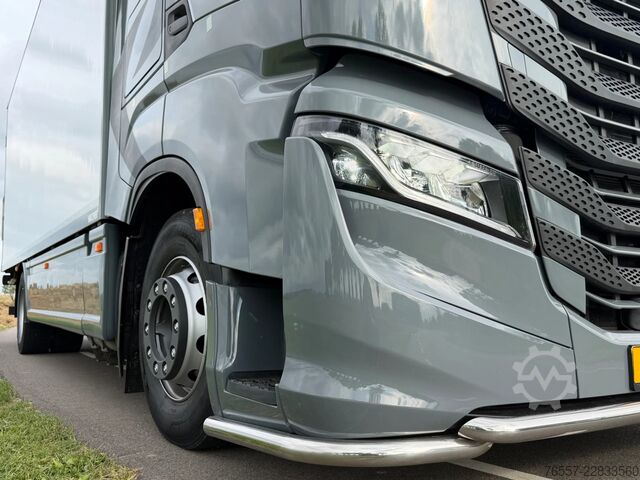 Koffer Iveco S-WAY