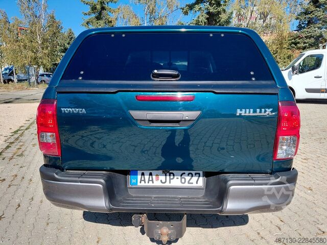 Van TOYOTA Hilux Double Cab Duty 4x4