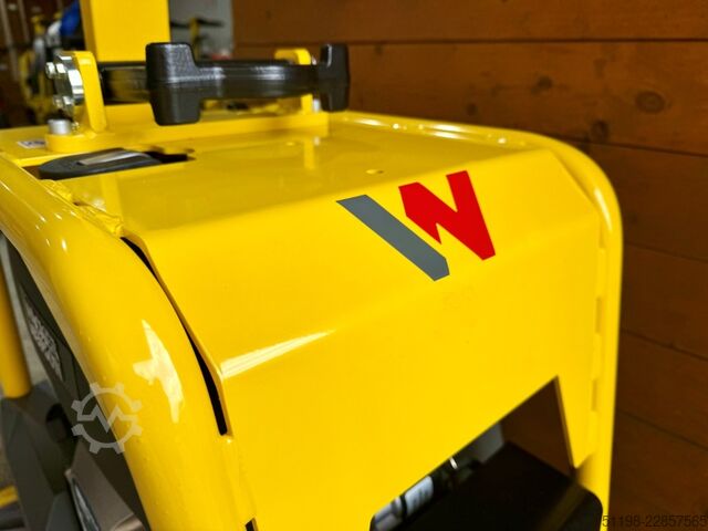 Rüttelplatte Wacker Neuson DPU 3060 Hets Rüttelplatte NEU