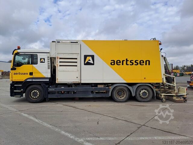 Sweeper MAN TGS26.360 6x2 BekkerLaGram SV