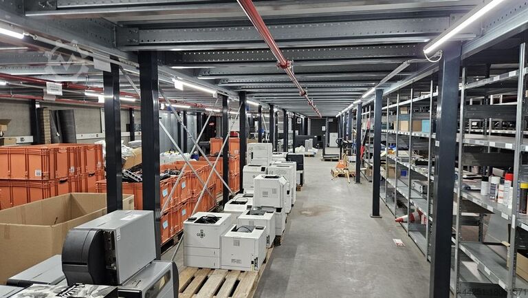 Lagerbühne 561m² Bito Systembaubühne