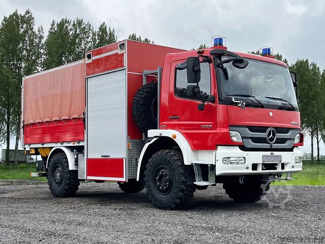 Plane Mercedes-Benz Atego 1326 Tarpaulin/Canvas Body Truck
