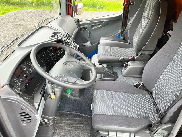 Plane Mercedes-Benz Atego 1326 Tarpaulin/Canvas Body Truck