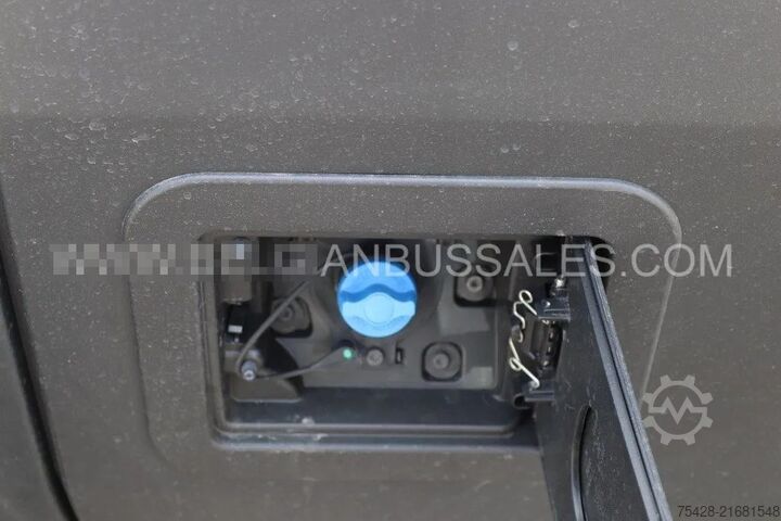 Kleinbus Iveco Daily Line /Airco / USB