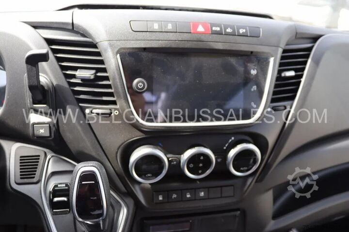 Kleinbus Iveco Daily Line /Airco / USB