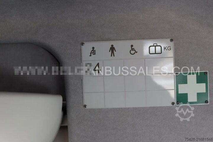 Kleinbus Iveco Daily Line /Airco / USB