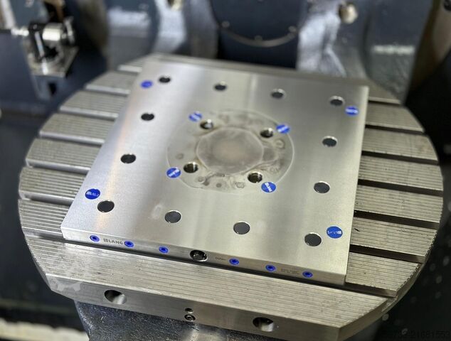 Vertikales Bearbeitungszentrum DMG Mori Seiki DMU 50 ecoline