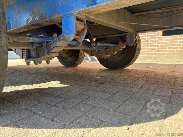 Maschinentransporter  