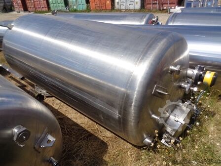 2,500 Litre Giusti Stainless Steel Vertical Storage Vessel, 1100mm Dia x 2400mm Straight Side GIUSTI 2,500 Litre