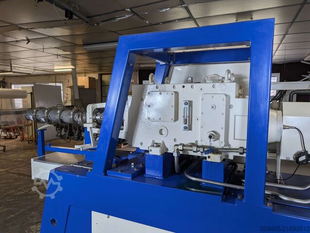 Doppelschneckenextruder Clextral EV32