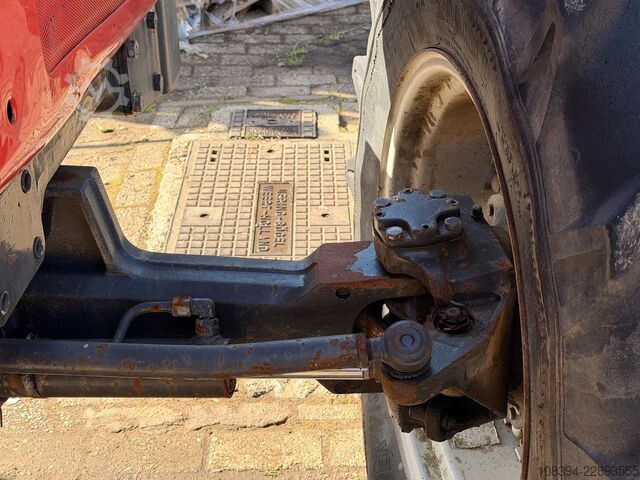 Traktor Massey Ferguson 390 4WD Tractor