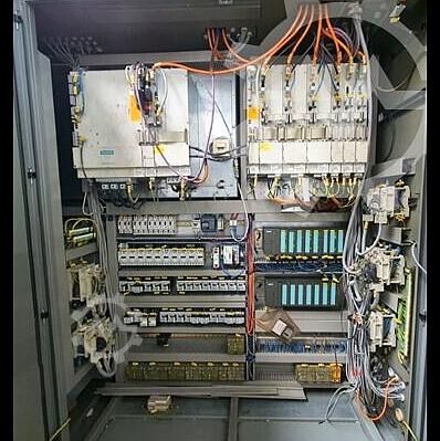 Vertical machining center DMG Mori DMC 60H hi-dyn