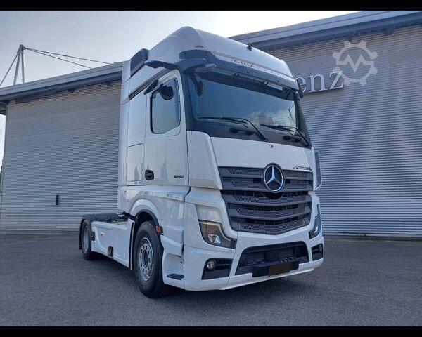 Standard SZM MERCEDES-BENZ Actros L 18 4x2 - Actros L 1848 LS 4x2