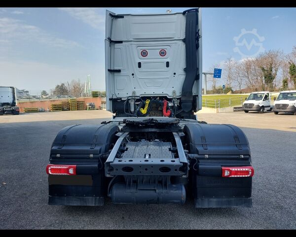 Standard SZM MERCEDES-BENZ Actros L 18 4x2 - Actros L 1848 LS 4x2