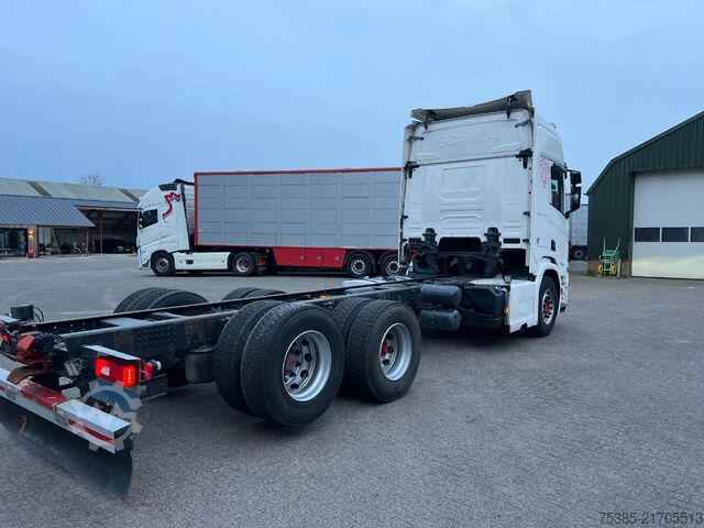 Chassis with cab Scania R580 V8 NGS 6x2 King low km