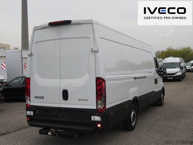 High top van IVECO Daily 35S16V Klima, AHK, PDC, lang + hoch