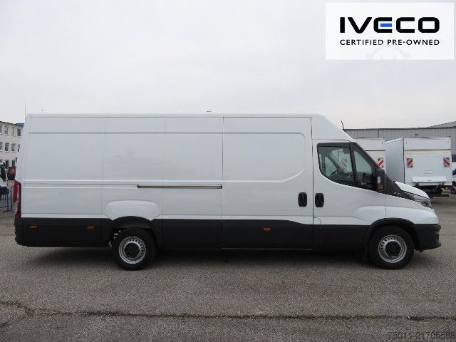 High top van IVECO Daily 35S16V Klima, AHK, PDC, lang + hoch