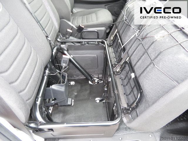 High top van IVECO Daily 35S16V Klima, AHK, PDC, lang + hoch