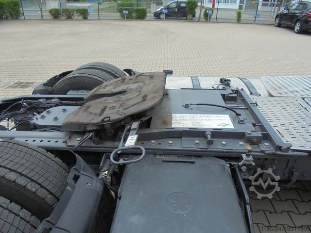 Volumen SZM DAF XF480 FT Low Deck SH Hubkupplung CAM
