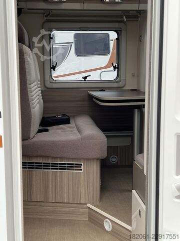 Teilintegriertes Wohnmobil Bürstner Travel Van T 620 G Autom.+TV+SAT+Kamera+Markise+