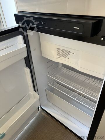 Teilintegriertes Wohnmobil Bürstner Travel Van T 620 G Autom.+TV+SAT+Kamera+Markise+