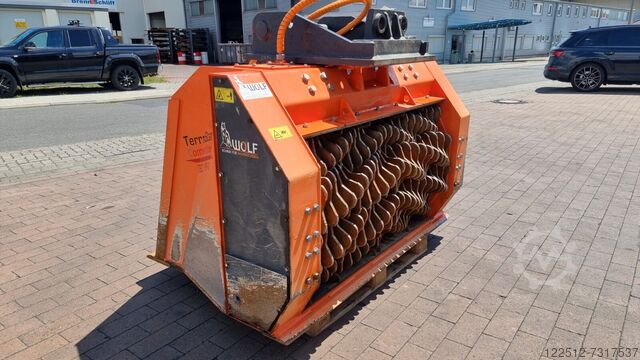 Schaufelseparator Wolf Technik für Baumaschinen Terra-Star TSC154