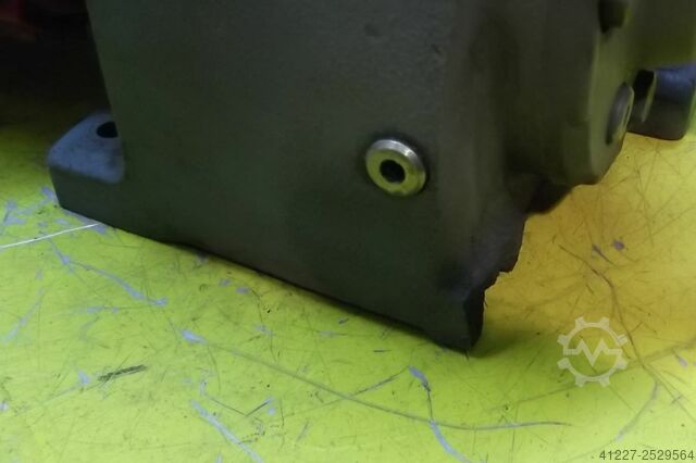 Gear motor 0.15 kW 9 rpm SEW-EURODRIVE R43DT71C6