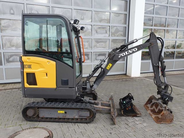 Mini excavator VOLVO EC18E / nur 415h! / MS01 / 2021 / inkl 2x Löffel