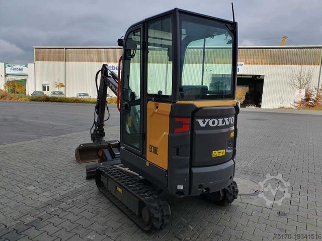 Minibagger VOLVO EC18E / nur 415h! / MS01 / 2021 / inkl 2x Löffel