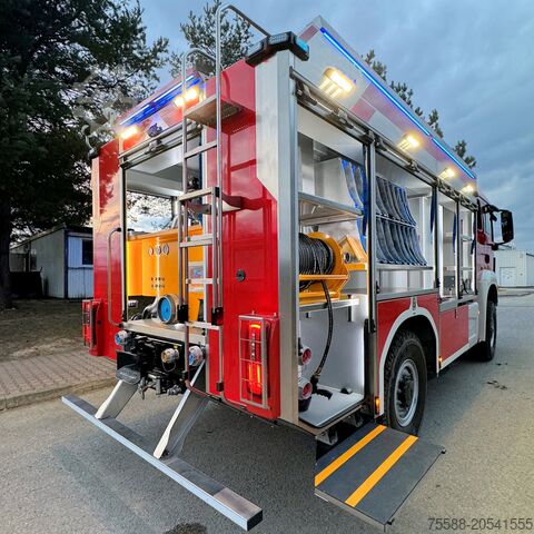 Feuerwehr Tanklöschfahrzeug 5000l Wasser MAN TGS 18.510 TLF 4000 Allrad 4x4 Feuerwehr