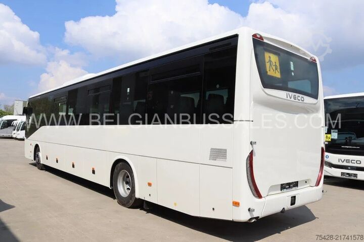 Intercitybus Iveco Crossway 13m Pop / Double middle door / Lift / ...