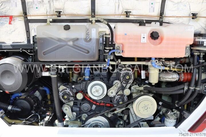 Intercitybus Iveco Crossway 13m Pop / Double middle door / Lift / ...