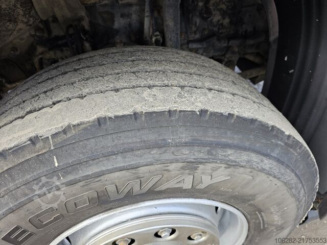 Standard tractor unit SCANIA R620 Topline LA6X4HNB V8