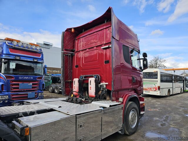 Standard tractor unit SCANIA R620 Topline LA6X4HNB V8