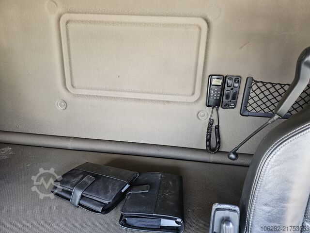 Standard tractor unit SCANIA R620 Topline LA6X4HNB V8